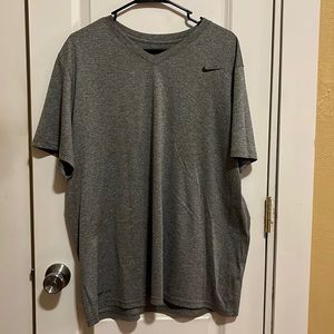 Mens Nike Dri Fit tee size XL